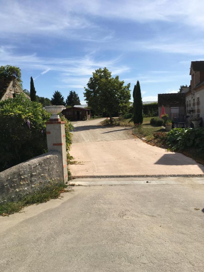 La Ferme De La Maugerie Bed & Breakfast Thoury Exterior photo